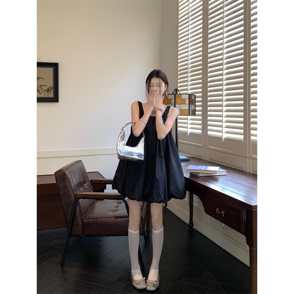 Hotgirl พร้อมส่ง เดรสแฟชั่นผู้หญิง กระโปรงสั้นน่ารัก ดีไซน์รูปทรงตูมดอกไม้สุดเก๋ แขนกุด สไตล์เกาหลี ทรงเอไลน์หลวมสบาย - รูปที่ 5