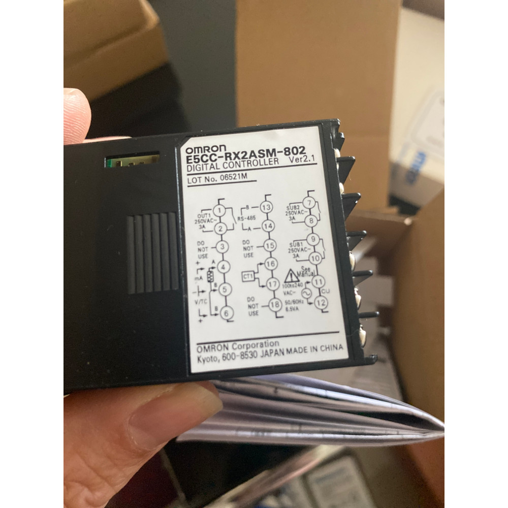 เทอร์โมสตัท E5CC-RX2ASM/QX2ASM/RX2DSM/QX2DSM/-800/802/000/002/850