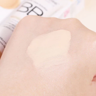 บีบีเคลียร์โนส CLEAR NOSE Acne Care Solution BB 30g.