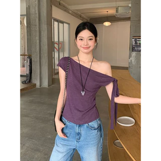 Vogue🌟พร้อมส่ง🌟 เสื้อยืดปาดไหล่ผูกโบว์ สไตล์เกาหลี ดีไซน์พิเศษสวมใส่สบาย เรียบง่าย (2400)