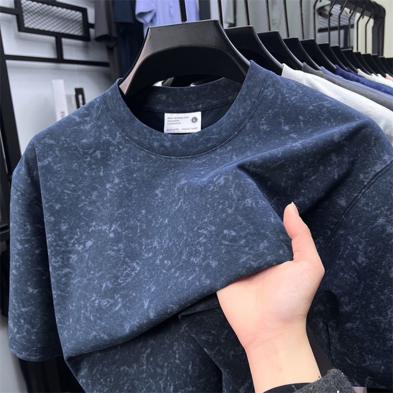 Gradient เสื้อยืดแขนสั้นผู้ชาย Tie-Dye สไตล์ผู้ชาย 2025 ฤดูร้อนใหม่ขนาดใหญ่หลวมสบายๆครึ่งแขนผู้ชาย