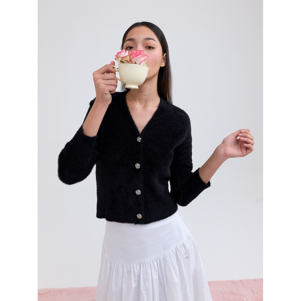 AIIZ (เอ ทู แซด) - AIIZ เสื้อคาร์ดิแกนผู้หญิง ผ้าขน AIIZ Women's Fluffy Cardigan