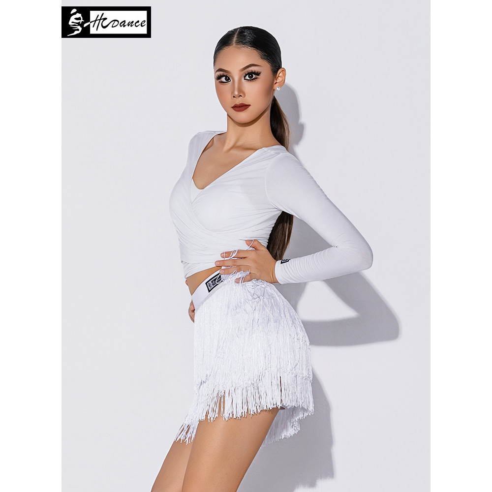 ชุดเต้นรำละติน พร้อมท้อปคล้องสายและกระโปรงระยิบ A1329 + A2377