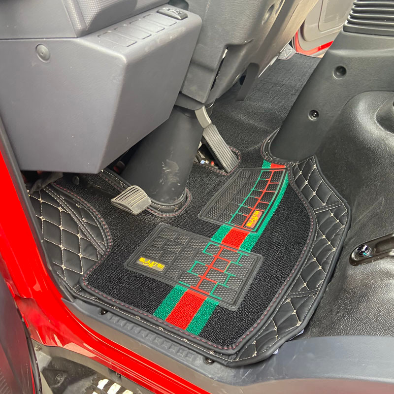 FAW Liberation Tiger VNVRVH Leader J6F King Driving Red Tababell V6 Classic 1/3/2 Half-Enclosed Foot