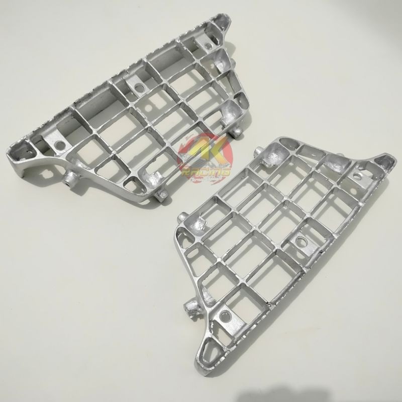 ที่พักเท้า || Hino Lohan รถบรรทุก Pusteps || Hino Lohan Footsteps พักเท้า Hino Lohan