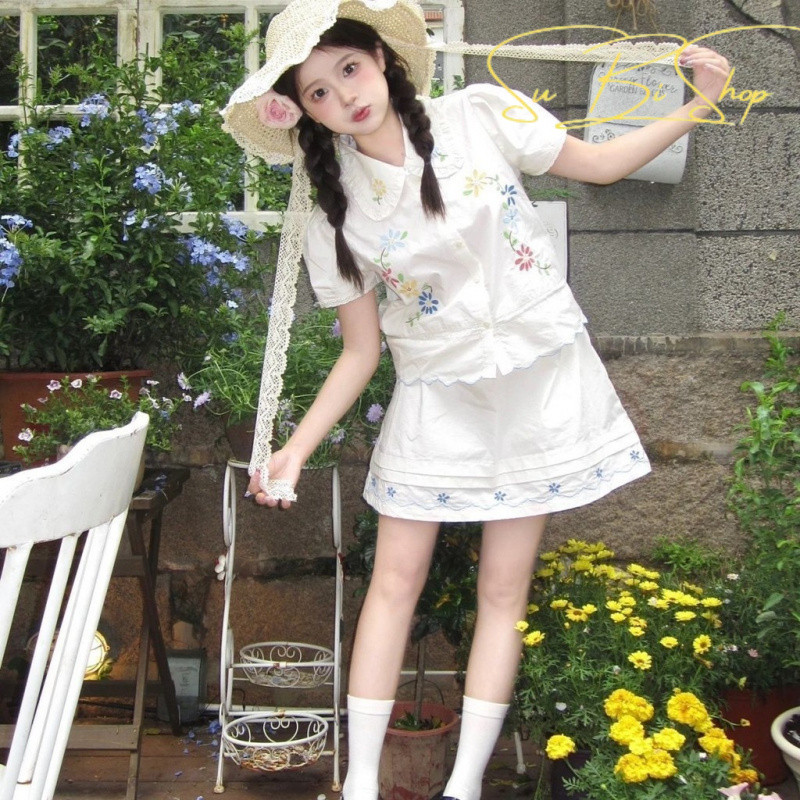 {Subi-Oder}ชุดหวานสําหรับผู้หญิงฤดูร้อนลดอายุเสื้อเชิ้ตปักลายดอกไม้คอตุ๊กตาแขนสั้น, กระโปรงทรงเอ