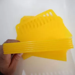 แผ่นขูดสำหรับติดวอลเปเปอร์สติกเกอร์