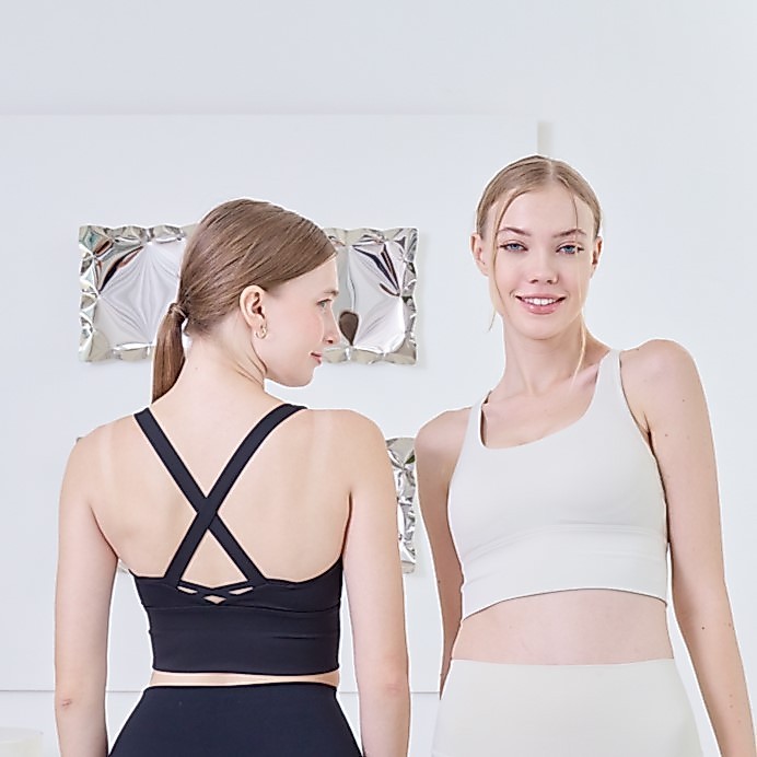 Mina Bra สปอร์ตบรา ครอปยาวกลางเอว Medium - High Support  ***มีฟองน้ำ เก็บทรง มี3 ไซส์ 3สี พร้อมส่งจากไทย