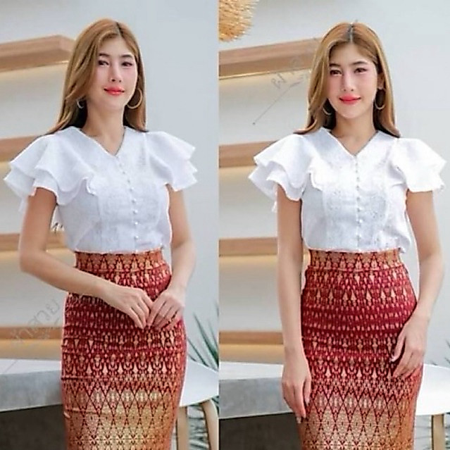 เสื้อลูกไม้คอวี มีหลายสี แขนระบาย กระดุมหน้า มีส่งทั้งชุด มีอก 32-46 ใส่ทำบุญ งานบวช งานสำคัญๆ