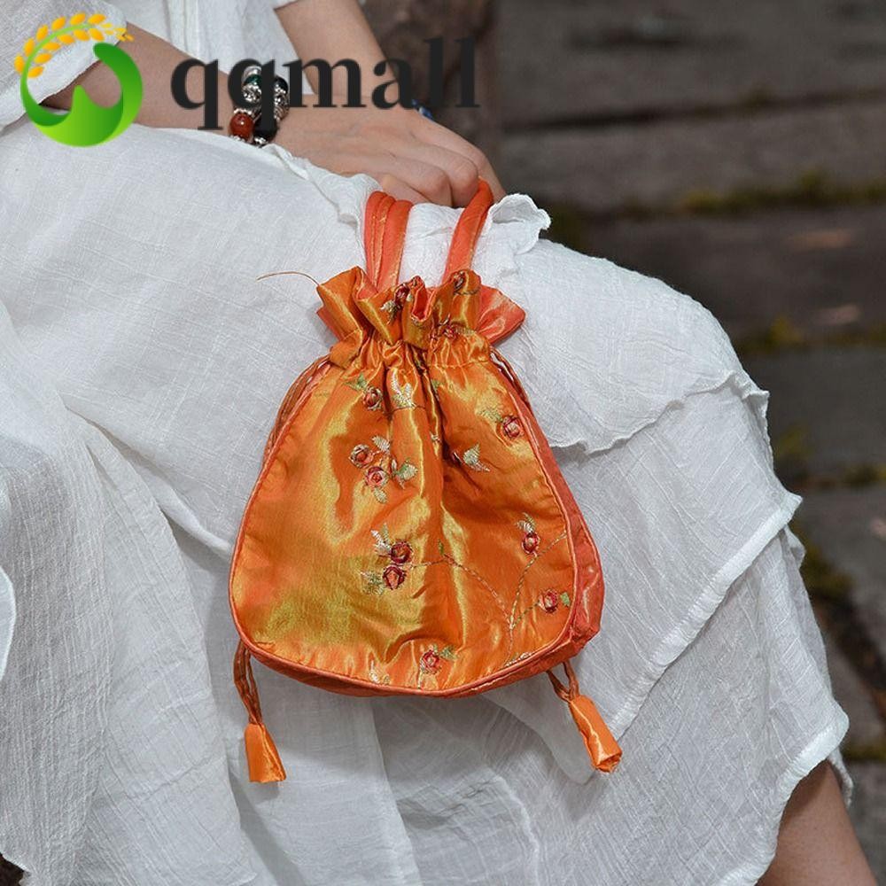Qqmall กระเป๋าถือลําลอง ปักลายดอกไม้ แบบพกพา สําหรับใส่เงิน ผ้าอนามัย เครื่องประดับ กลางแจ้ง