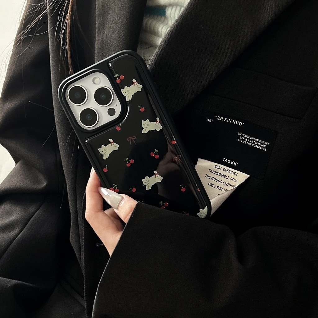 สีดําเชอร์รี่ลูกแมวเคสโทรศัพท์ Anti-Fall เคสโทรศัพท์สําหรับ iPhone 16 Promax 15 Promax 11 12 13 14plus 15plus 16e 16plus 16pro 15pro