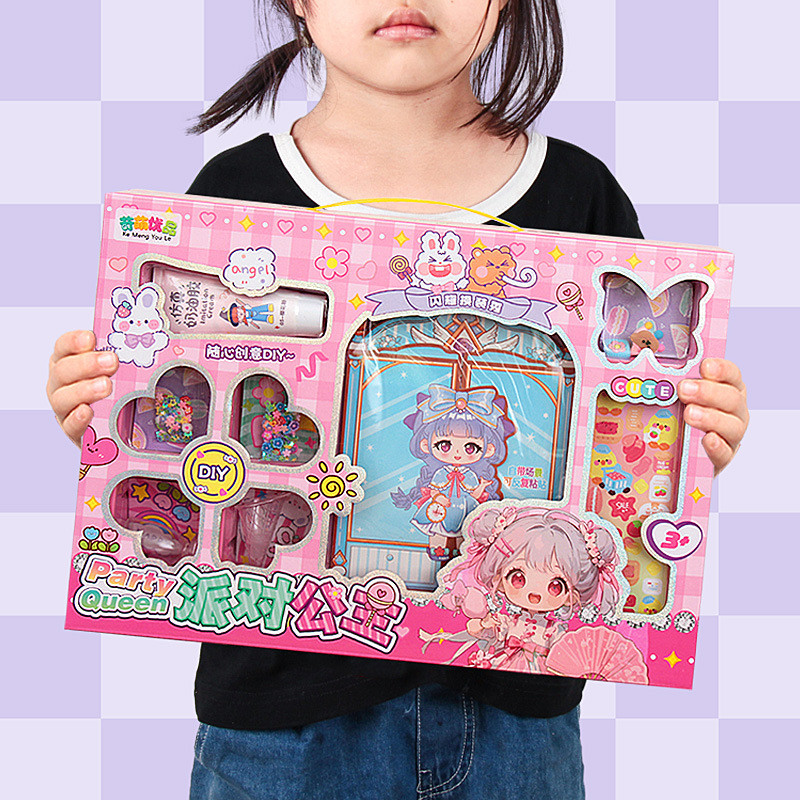 女 Play Play Play套装家用装贴纸 卡ทําเอง奶油胶เงียบ书小学生礼品Girls House Dress-up Sticker Goo Card DIY Milk juyuanfn