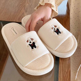 Yuki🎀 รองเท้าสลิปเปอร์ ปักตัวหมาBeagle รองเท้าผ้าใส่เดินในบ้…