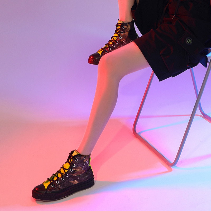 Converse รองเท้าลำลองสไตล์ High-Top สำหรับทั้งผู้ชายและผู้หญิง ลาย fallen leaf ปี 1970s กันน้ำด้วยเท