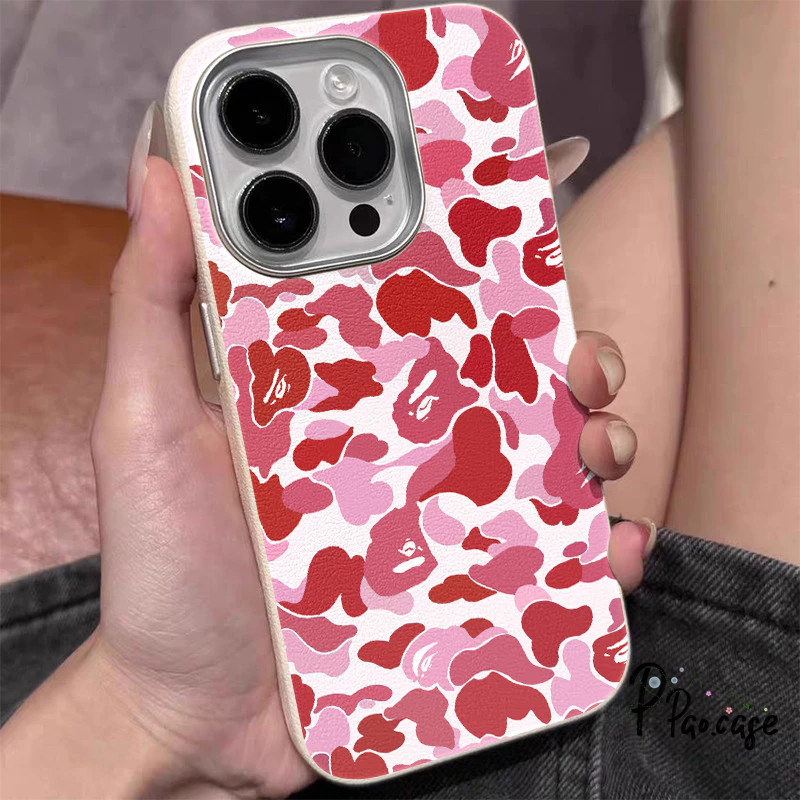 เคสไอโฟน XR สำหรับ IPhone 17 AIR 11 13 16 15 14 12 Pro Max 15 14 16 7 8 Plus XR X XS หน้าจอเต็มหน้าจอสีชมพูลายพรางหนัง
