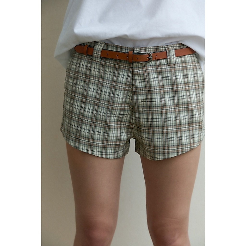 [พร้อมส่ง] Balcony Micro Short กางเกงลายสก็อตขาสั้น