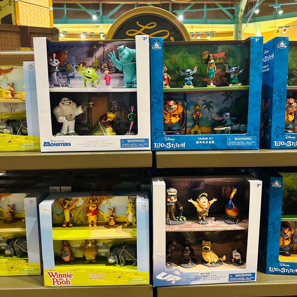 Shanghai Disney Daigou Pooh Stitch Hairy Monster Big-Eyed Boy Flying House Travel Notes ชุดตกแต่งตุ๊กตาการ์ตูน