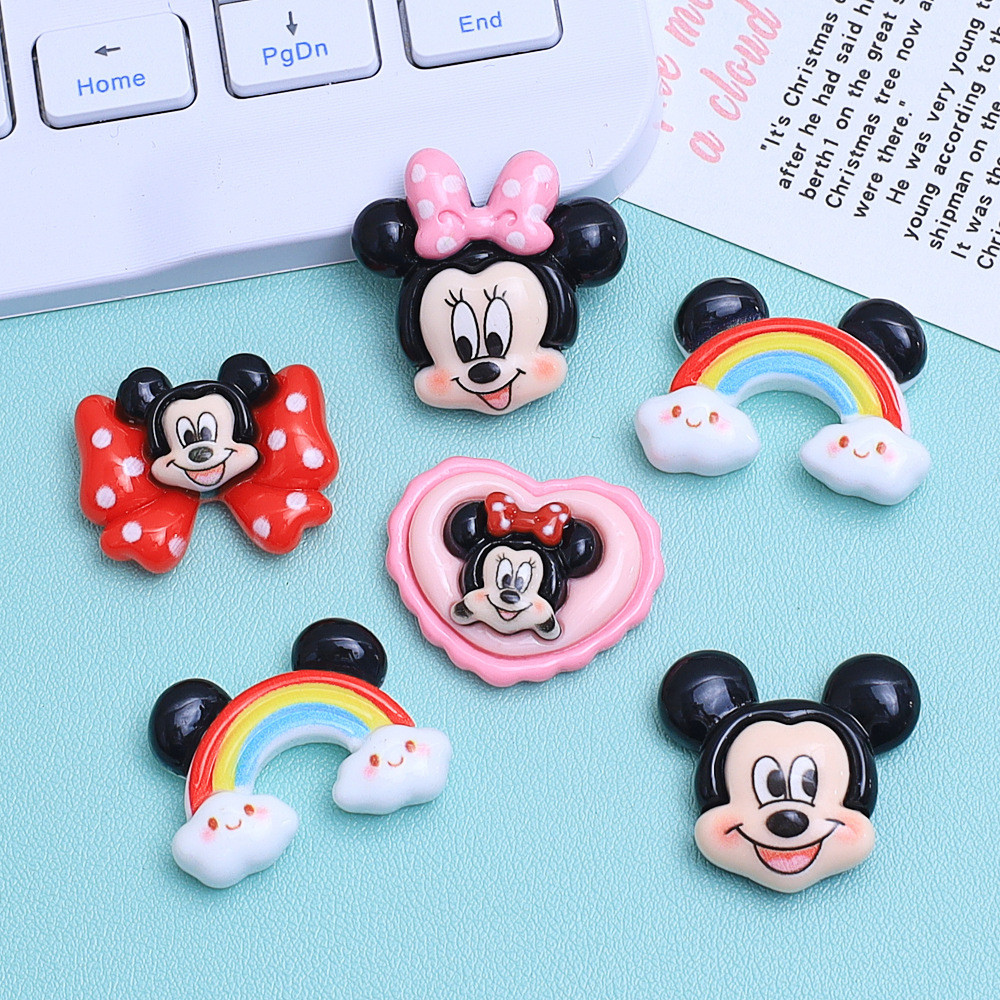 อุปกรณ์DIYทำเครื่องประดับแบบQiqi น่ารักสำหรับเด็ก handmade รวมวัสดุครบเซ็ต 100 ชิ้น เช่น กระดุม หัวเข็มขัด และกาวเรซิ่น