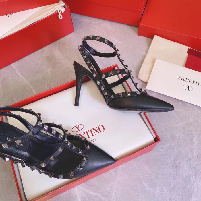 Valentino Rockstud All Black 9 CM Heel Shoes คุณภาพ VVIP นําเข้า