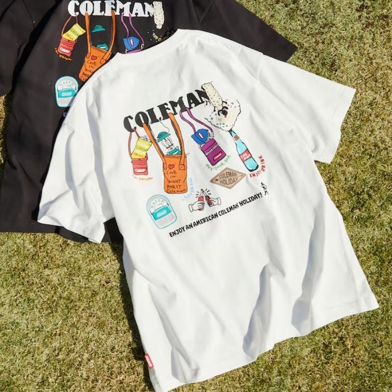 เสื้อยืด Coleman Matsui x FREAKSTORE ออกแบบการ์ตูนพิมพ์สำหรับทั้งผู้ชายและผู้หญิง ทำจากผ้าฝ้าย 100%, คอกลมแขนสั้น - รูปที่ 2
