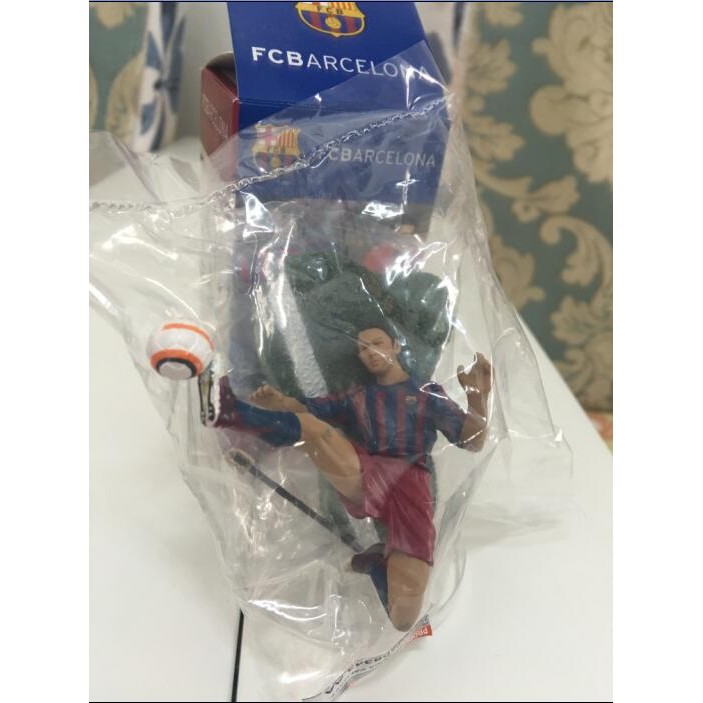 ข้อเสนอพิเศษ! Barcelona FT CHAMPS ตุ๊กตาฟุตบอล โมเดล No. ของขวัญ 4 มาคอส สําหรับเพื่อน