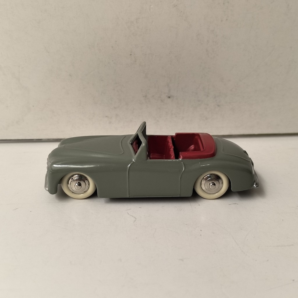 DINKY ของเล่น 1/43 SIMCA 8 SPORT 24S รถโบราณรุ่น Body Alloy แชสซีดีบุกวัตถุจริงยิงไม่คืนเงิน Non-Exc
