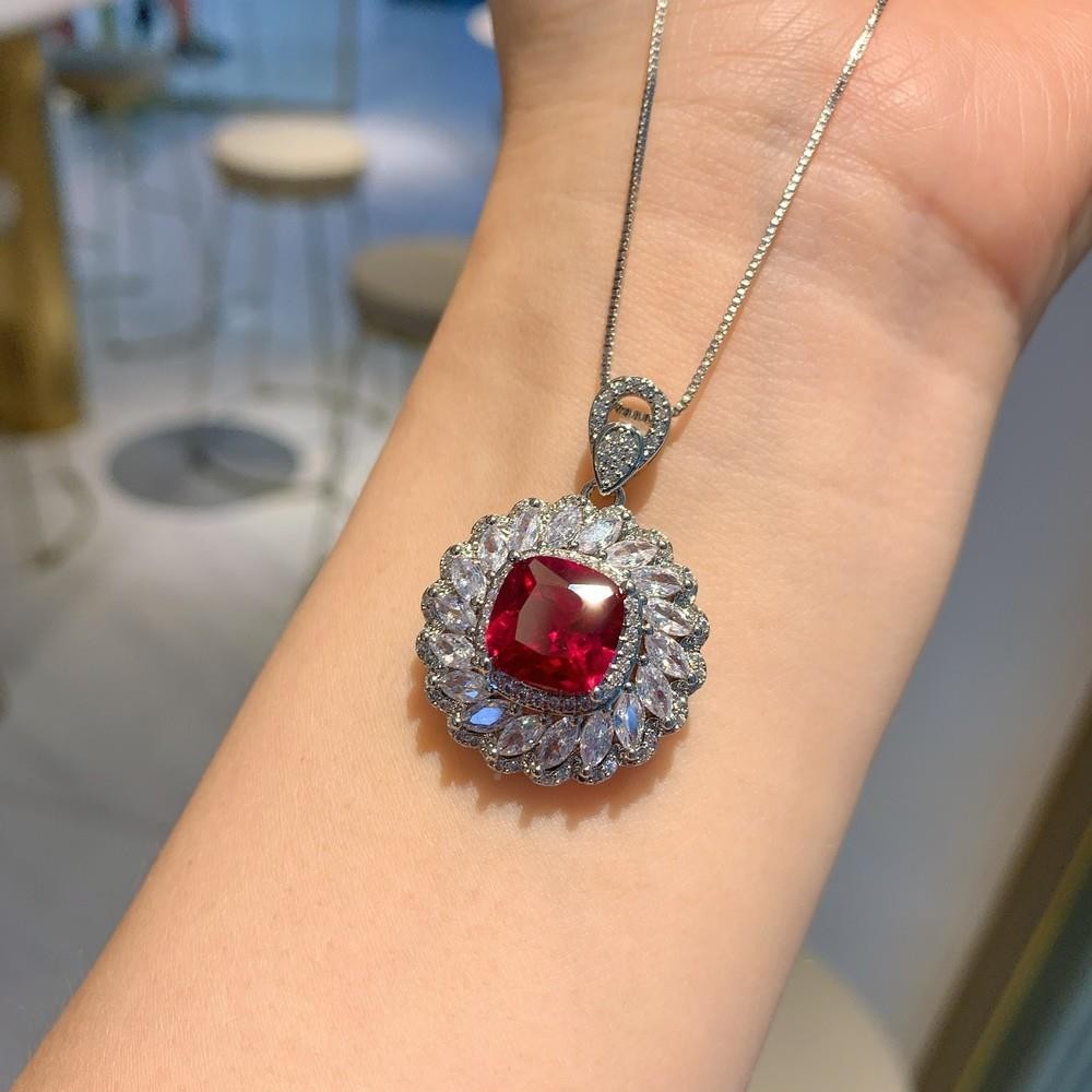 แหวนอัญมณี หินธรรมชาติ PVE เครื่องประดับ Super กระพริบนิ้วมือแหวนสีแดงวงกลมผู้หญิงสไตล์ Rhinestone ย