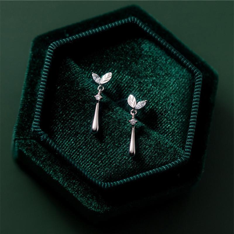 Felicity Earrings ต่างหูเงินแท้ S925 [MERCELO]
