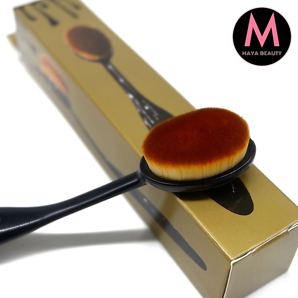 {12ชิ้น} KYLIE Makeup Oval Foundation Brush แปรงรองพื้นทรงไข่ ขนแปรงนุ่ม เกลี่ยง่าย เรียบเนียนเป็นธรรมชาติ