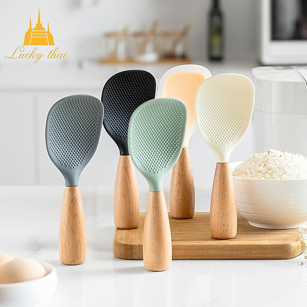 luckythai ทัพพีตักข้าว ทัพพีซิลิโคน ด้ามจับไม้ มีฉนวนกันความร้อน ไม่เหนียวติด ทำความสะอาดง่าย