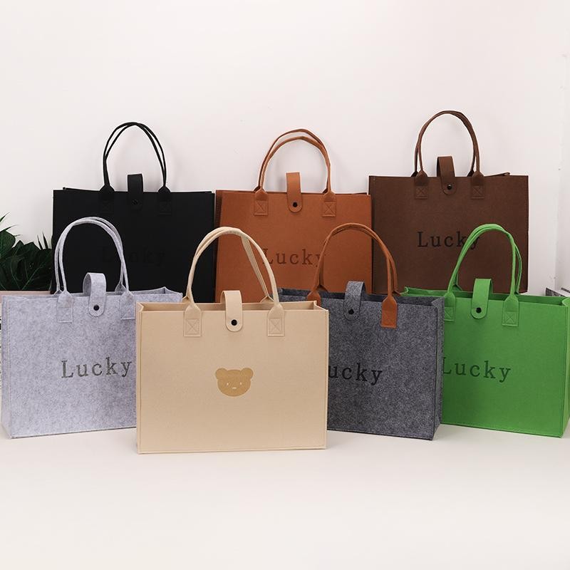 กระเป๋าถือ - กระเป๋าสะพายผู้หญิง - Tote Bags - Hampers Bags - Aesthetic Gift Bags - Cute Bear Tote B