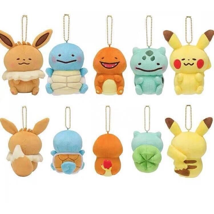 พวงกุญแจและจี้Pokémon: Pikachu, Squirtle, และCharmander