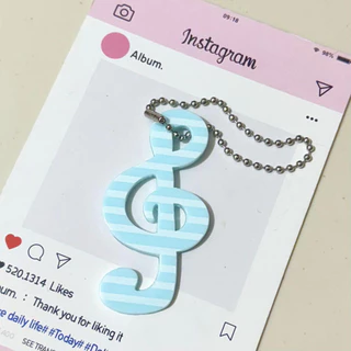 Elegant Creative Music Note พวงกุญแจศิลปะอะคริลิคจี้เพลงคุณภาพสูงที่ไม่ซ้ํากันสําหรับของขวัญกระเป๋าเป้สะพายหลังสวมใส่ทุกวัน