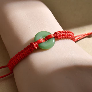 สร้อยข้อมือหยก สายรัดข้อมือ หัวเข็มขัดหยกถัก นําโชค เชือกสีแดง สร้อยข้อมือ กําไลข้อมือ ย้อนยุค(สินค้าส่งจากไทย)