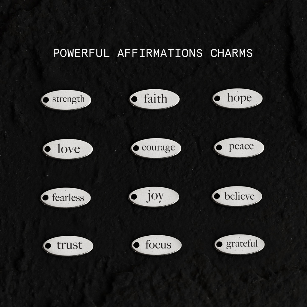 Arnaé Archive ประสิทธิภาพที่มีประสิทธิภาพ Charm สําหรับสร้อยข้อมือหรือสร้อยคอแกะสลักบริการรวมที่กําห