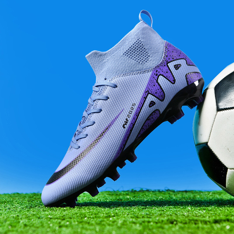 รองเท้าฟุตบอลผู้ชายแฟชั่นแบรนด์คลาสสิก (สําหรับฝึกซ้อมเด็ก) Studded Fast Soccer Shoes (สําหรับผู้ใหญ