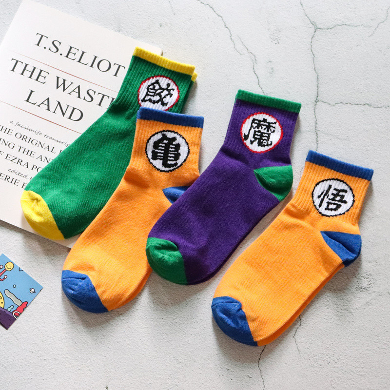 เกาหลีเกาหลีอินสตรีทสวมฮาราจูกุการ์ตูนดราก้อนบอลคุเต่ากลางหลอดผ้าฝ้ายถุงเท้าสเก็ตบอร์ดผู้ชายผู้หญิงค