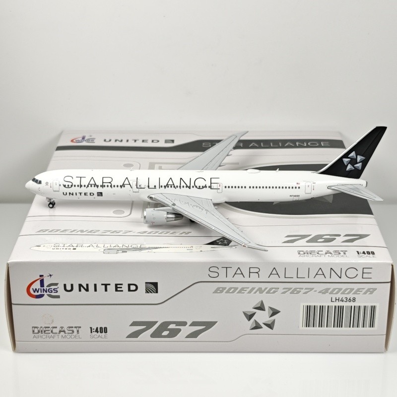 JC Wings LH4368 1: 400 United Airlines B767-400ER N76055 Star League