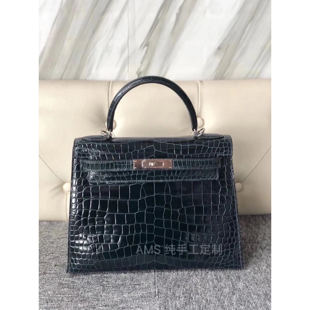 Kelly 28cmshinyporosuscrocodile
Glossy Australian Bay Crocodile โรงงานเดิม Queen HCP
1