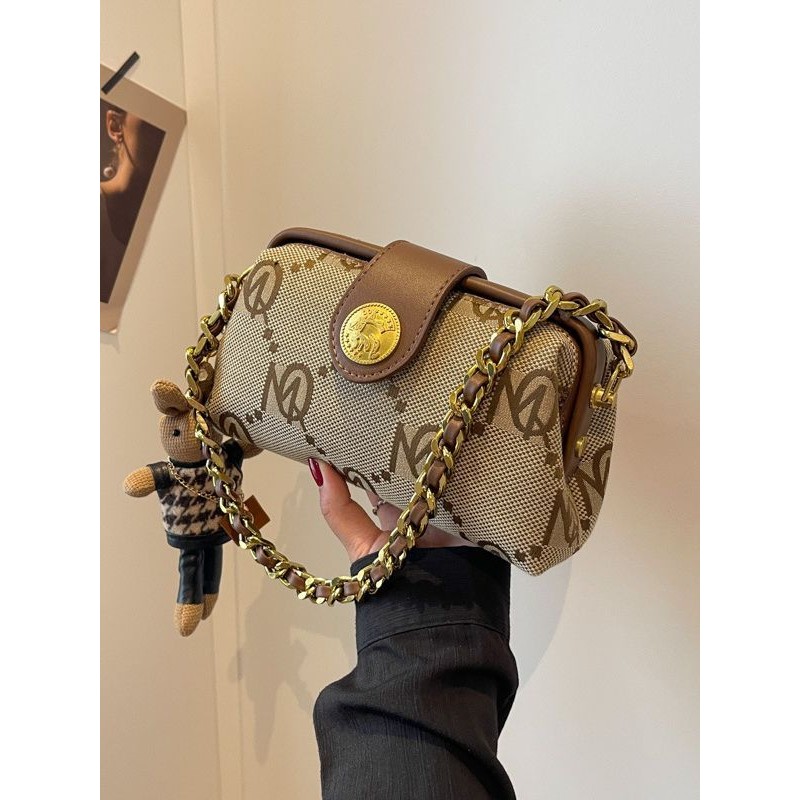 Chain Underarm Bag Female New Style Niche Design Fashion All-Match Cloth Bag Today Popular One-Shoul
