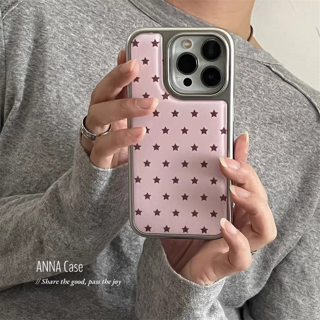 Ins Style Pink Brown Star เหมาะสําหรับ iPhone15promax Apple 16pro เคสโทรศัพท์ Epoxy 13 กันกระแทก141211รวมทุกอย่าง 17promax Electroplating 17pro ผู้หญิงสไตล์ใหม่ 15pro ฤดูใบไม้ร่วงฤดูหนาว