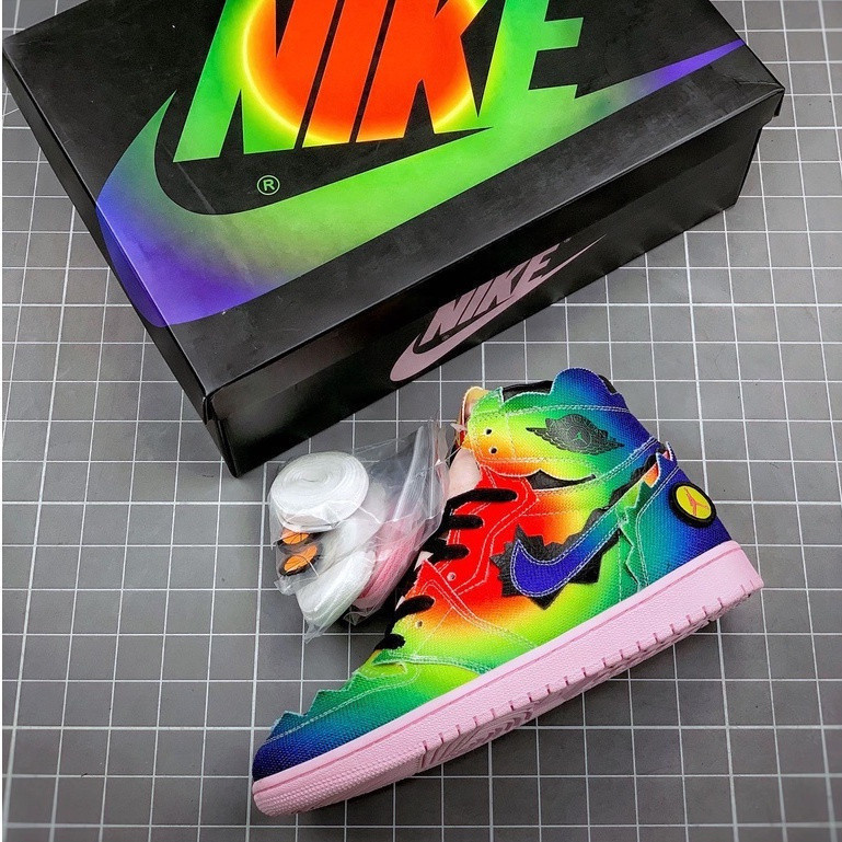 รองเท้าบาสเก็ตบอล J Balvin x Air 1 High OG Rainbow