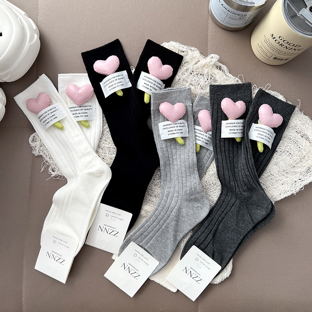 [ถุงเท้าผู้หญิง oklife] สีชมพูรักดอกไม้ผ้าป้ายเครื่องประดับถุงเท้าตุ๊กตาน่ารักถุงเท้ากลางหลอดยุโรปแสงหรูหราถุงเท้าผู้หญิงถุงเท้า