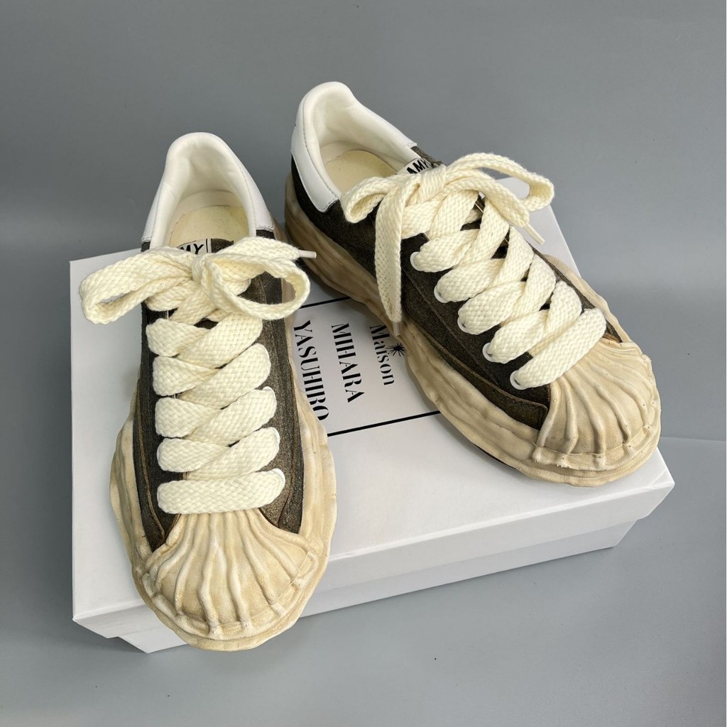 Mihara Kangyu Shell Toe mmy ละลายรองเท้าหนาSoled Heighted Distressedรองเท้าผ้าใบผ้าใบลําลอง