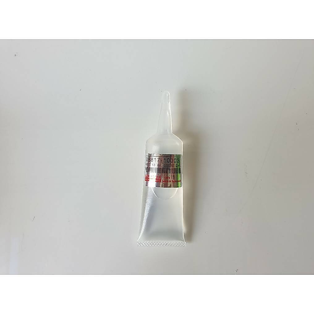 น้ำยาฟรีปั้ม TOYOTA เล็ก 30000 Cst. NET 18 ml.