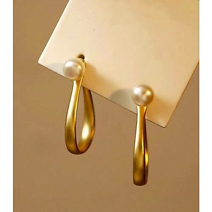 KYM.vibes - lana pearl drop earrings ต่างหูมุก