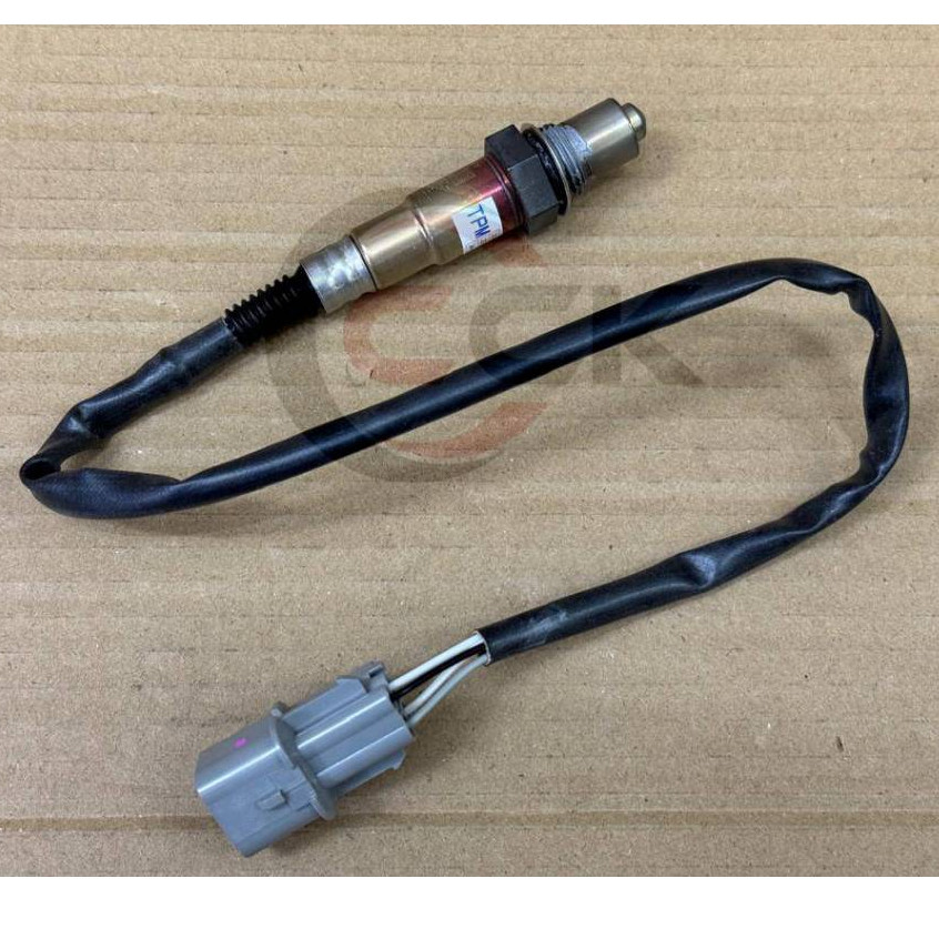 HYUNDAI VELOSTER / KIA RIO UB / SOUL / I20 / I30 AIR FUEL OXYGEN SENSOR EXHAUST O2 SENSOR ( FRONT / 