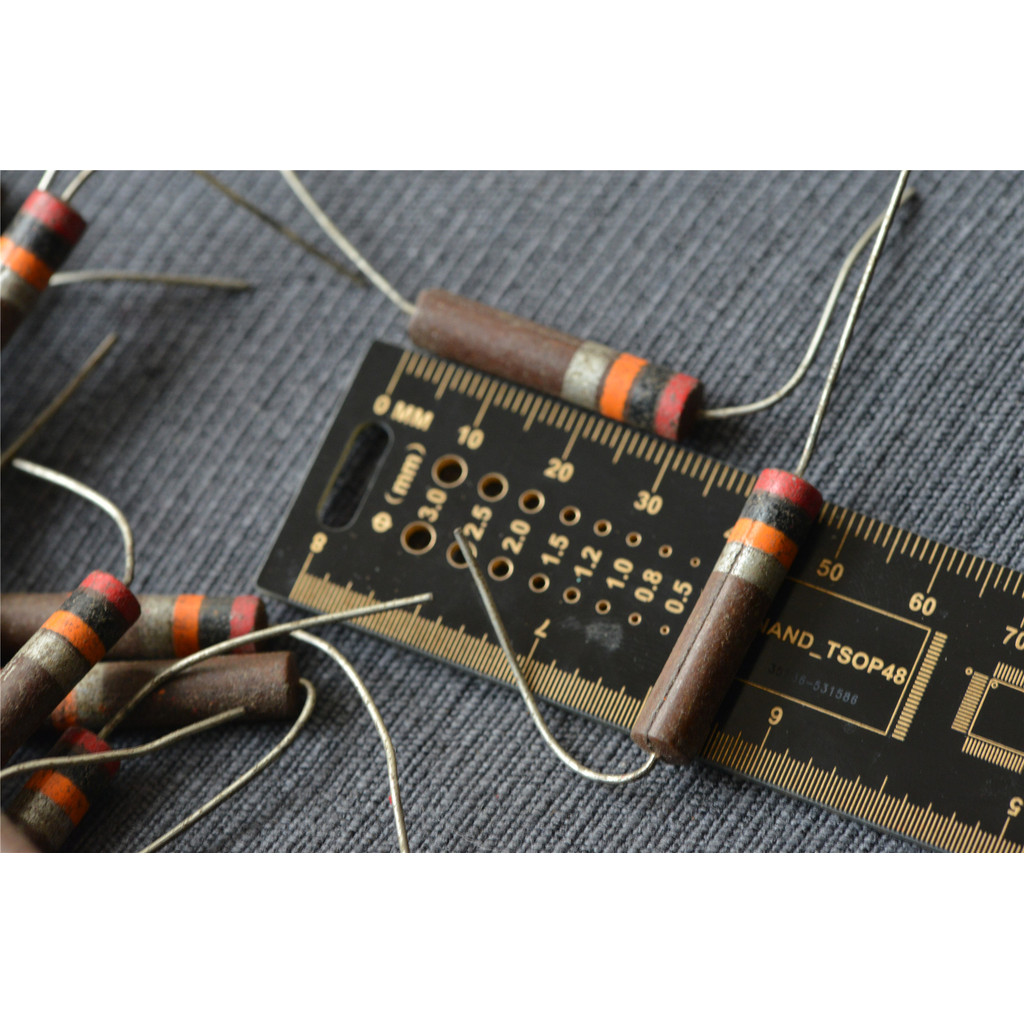 Early American IRC Carbon Rod Carbon Resistance 1W 20K 2,0000 Om Carbon Film Carbon Core Resistance