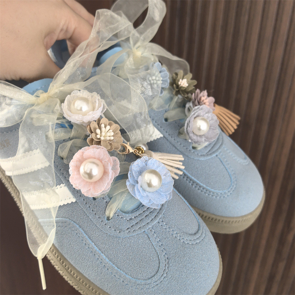 pearl daisy charms สำหรับเชือกรองเท้า ประดับแบบdetachable ปรับแต่งตามสไตล์คุณ