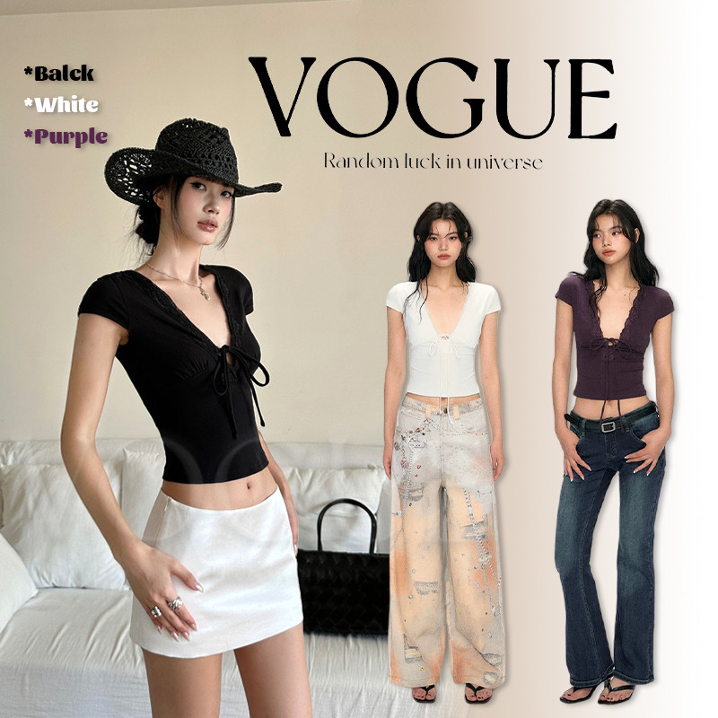 Vogue🌟พร้อมส่ง🌟 เสื้อครอปแขนสั้น คอวี ดีเทลแต่งลูกไม้สีพื้นสไตล์สายฝอ (FY7814)